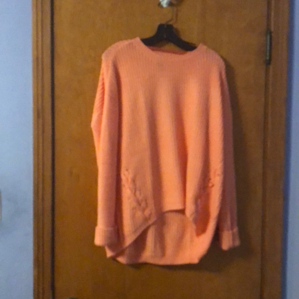 Sweater - Picture 1 of 1